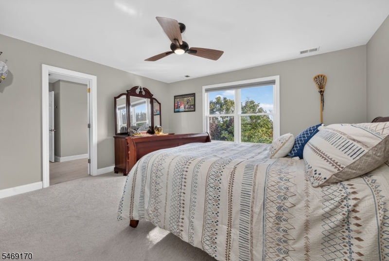 28 Nashaway Drive Raritan NJ 08551
