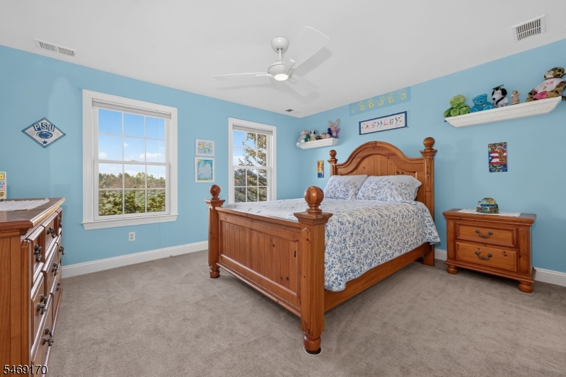 28 Nashaway Drive Raritan NJ 08551