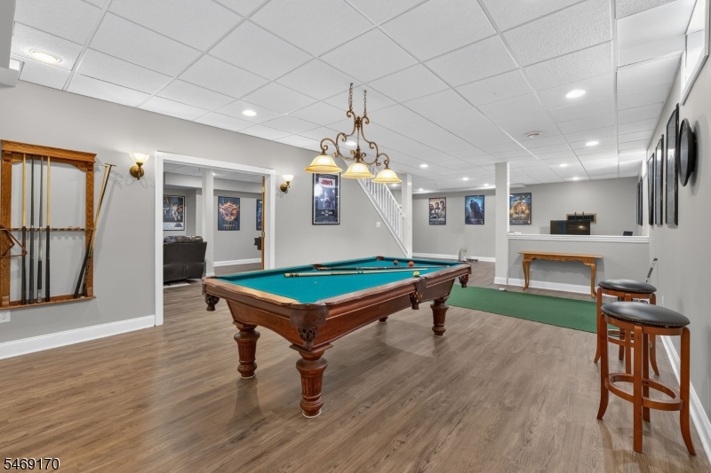 28 Nashaway Drive Raritan NJ 08551