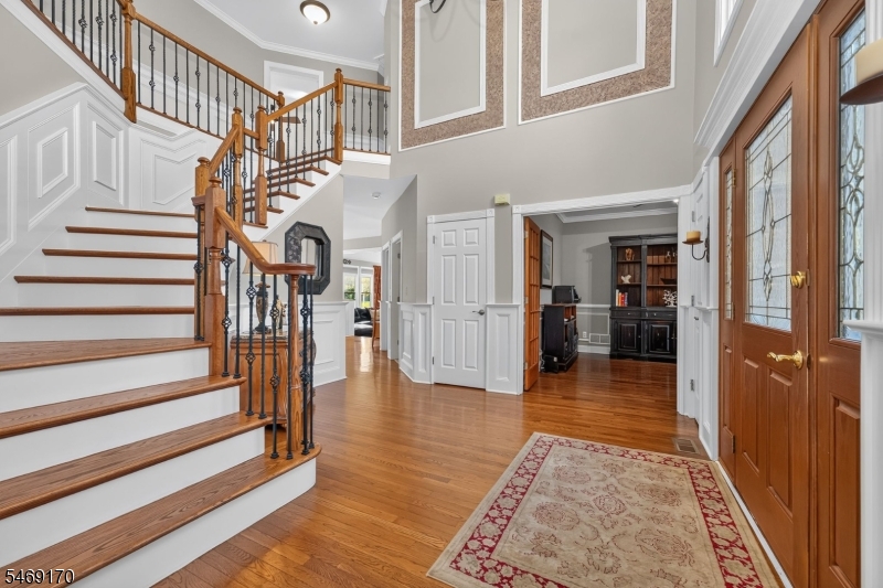 28 Nashaway Drive Raritan NJ 08551