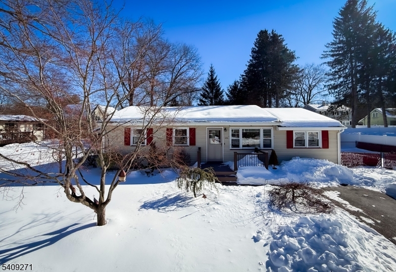 26 Aspen Lane West Milford NJ 07480