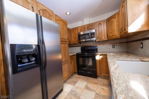 26 Aspen Lane West Milford NJ 07480