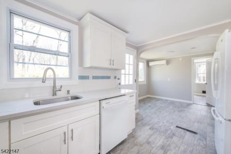 19 Homestead Road Jefferson NJ 07849