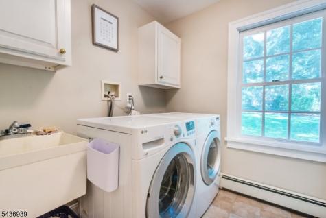 11 Yorke Road Mountain Lakes NJ 07046