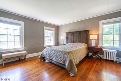 11 Yorke Road Mountain Lakes NJ 07046