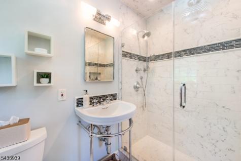 11 Yorke Road Mountain Lakes NJ 07046