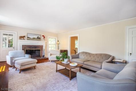 11 Yorke Road Mountain Lakes NJ 07046