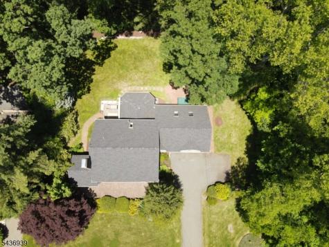 11 Yorke Road Mountain Lakes NJ 07046