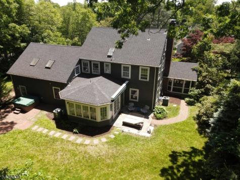 11 Yorke Road Mountain Lakes NJ 07046