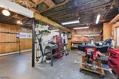 123 Old Clinton Road Raritan NJ 08822