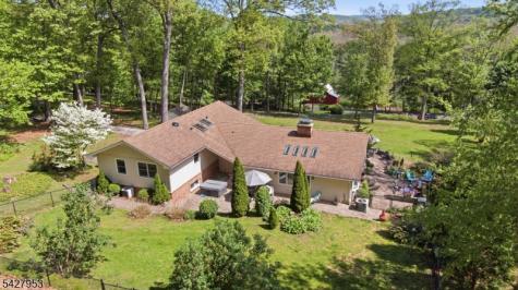 123 Old Clinton Road Raritan NJ 08822