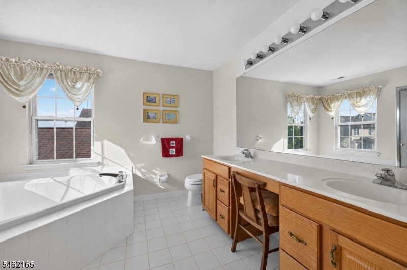1005 Jefferson Drive Greenwich NJ 08886