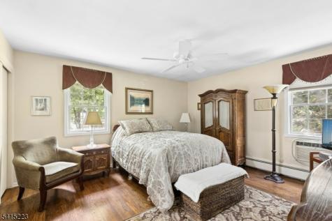 33 Carol Road Westfield NJ 07090