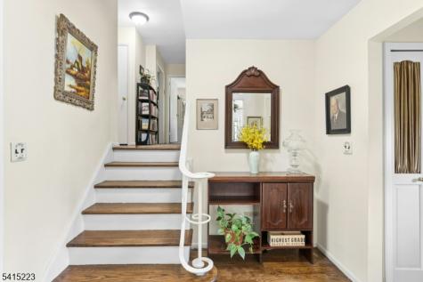 33 Carol Road Westfield NJ 07090