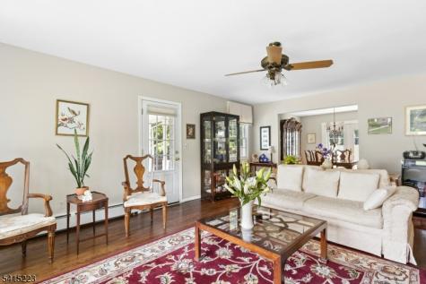 33 Carol Road Westfield NJ 07090