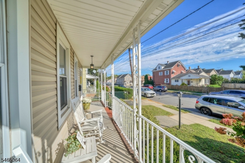 34 2 Nd Street Raritan NJ 08869