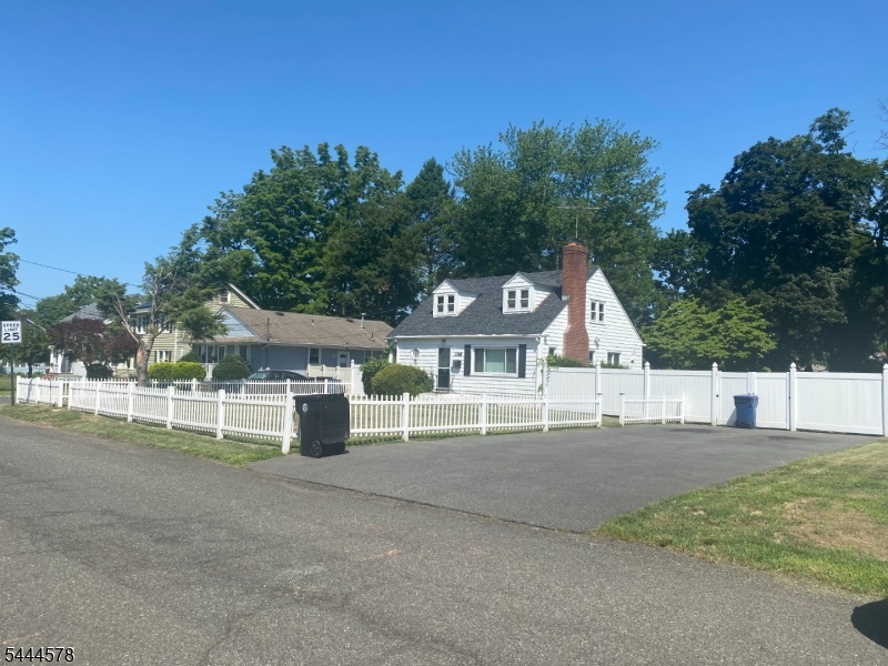 1385 Belleview Avenue Plainfield NJ 07060