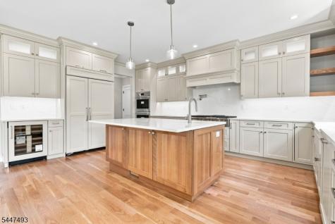 102 Liberty Corner Road Warren NJ 07059