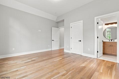 102 Liberty Corner Road Warren NJ 07059