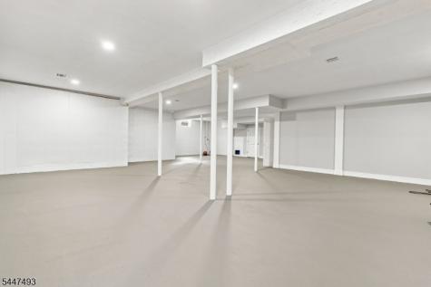 102 Liberty Corner Road Warren NJ 07059