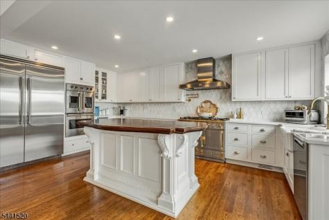 56 Crestwood Trail Sparta NJ 07871