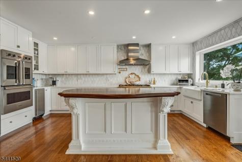 56 Crestwood Trail Sparta NJ 07871