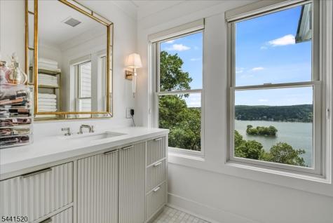 56 Crestwood Trail Sparta NJ 07871