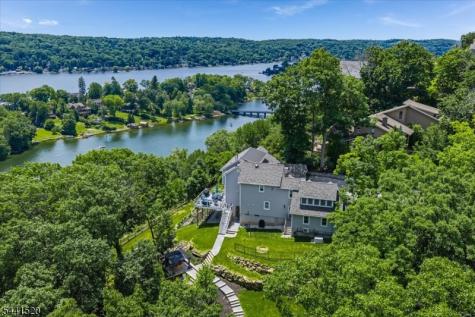 56 Crestwood Trail Sparta NJ 07871
