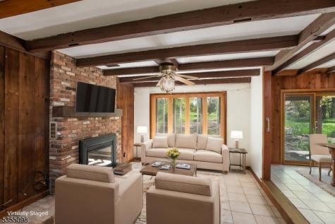 22 Pine Hill Road Delaware NJ 08559