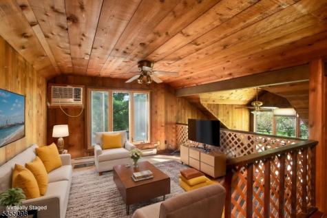 22 Pine Hill Road Delaware NJ 08559