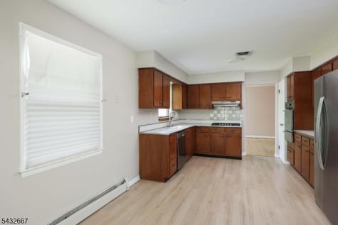 21 Saint Germain Drive Clark NJ 07066