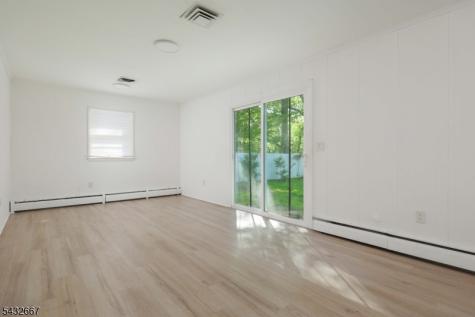 21 Saint Germain Drive Clark NJ 07066
