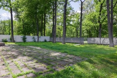 21 Saint Germain Drive Clark NJ 07066