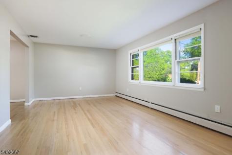 21 Saint Germain Drive Clark NJ 07066