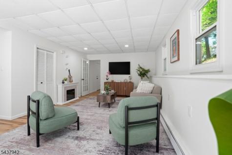 3 Conklin Avenue Hopatcong NJ 07874