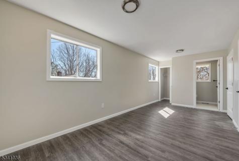 21 Gulick Street Mansfield NJ 07865