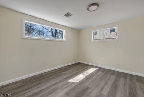21 Gulick Street Mansfield NJ 07865