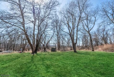 21 Gulick Street Mansfield NJ 07865