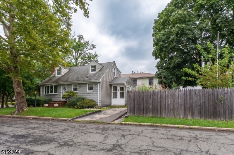 1356 Lambert Street Rahway NJ 07065