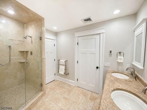 105 Orben Drive Roxbury NJ 07850