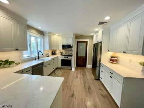 105 Orben Drive Roxbury NJ 07850