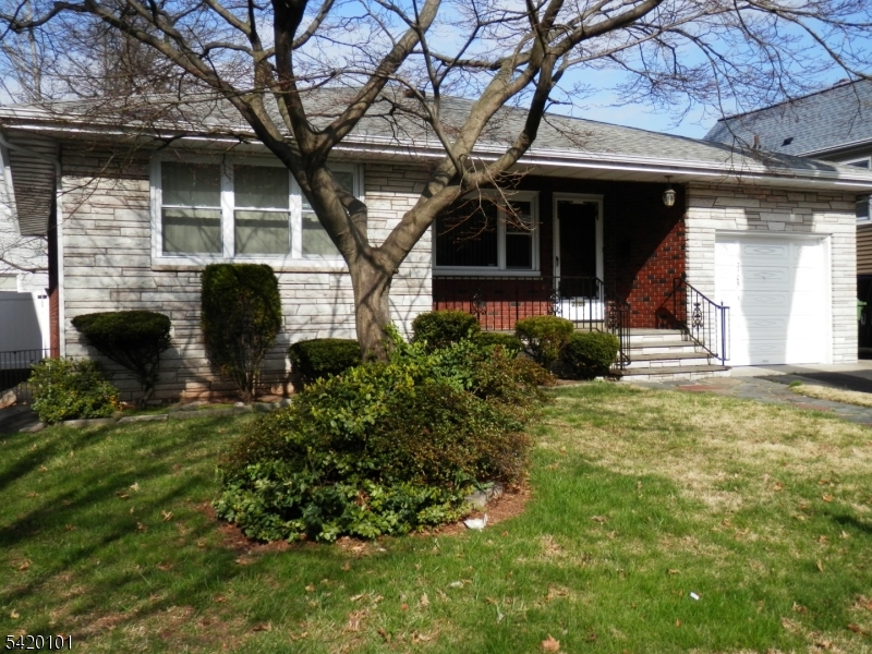 2105 Wood Avenue Roselle NJ 07203