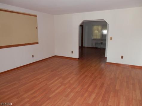 2105 Wood Avenue Roselle NJ 07203