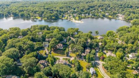 66 Ball Road Mountain Lakes NJ 07046