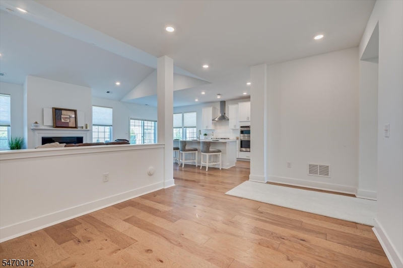 62 Vizcaya Drive Monroe NJ 08831