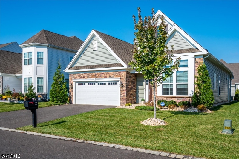 62 Vizcaya Drive Monroe NJ 08831