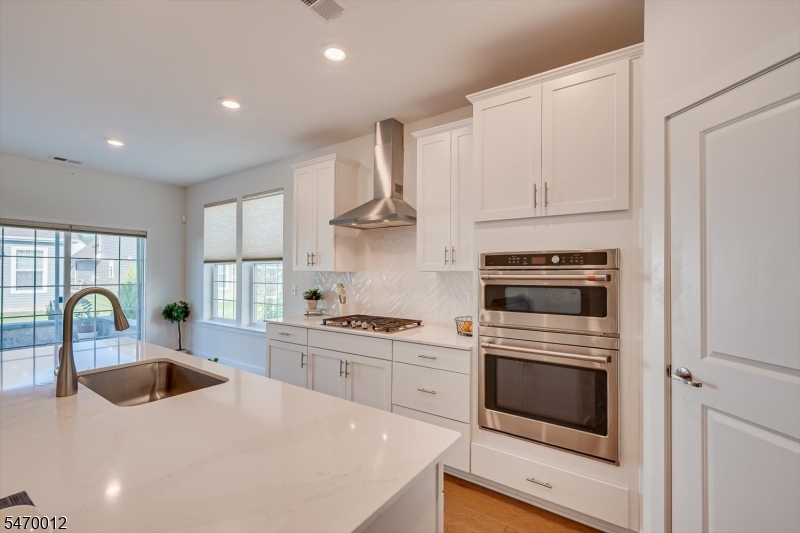 62 Vizcaya Drive Monroe NJ 08831
