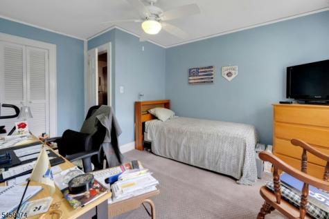 9 Sherwood Place West Orange NJ 07052