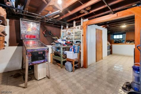 9 Sherwood Place West Orange NJ 07052