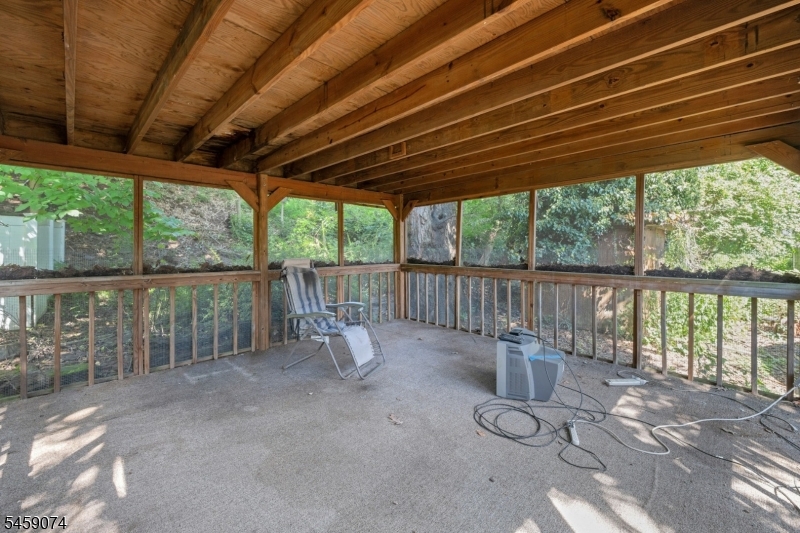 9 Sherwood Place West Orange NJ 07052